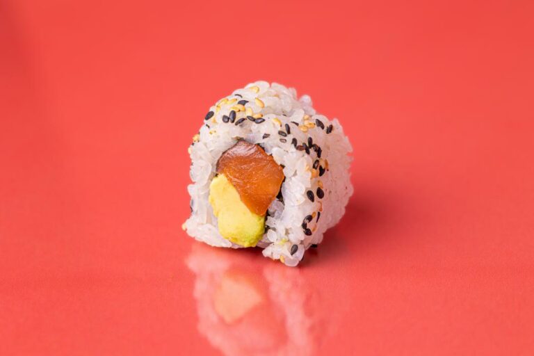 CALIFORNIA SAUMON AVOCAT