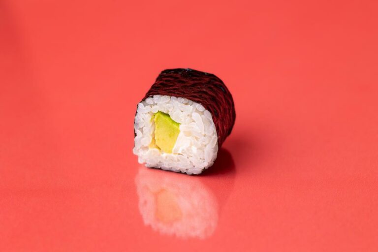 Maki avocat fromage